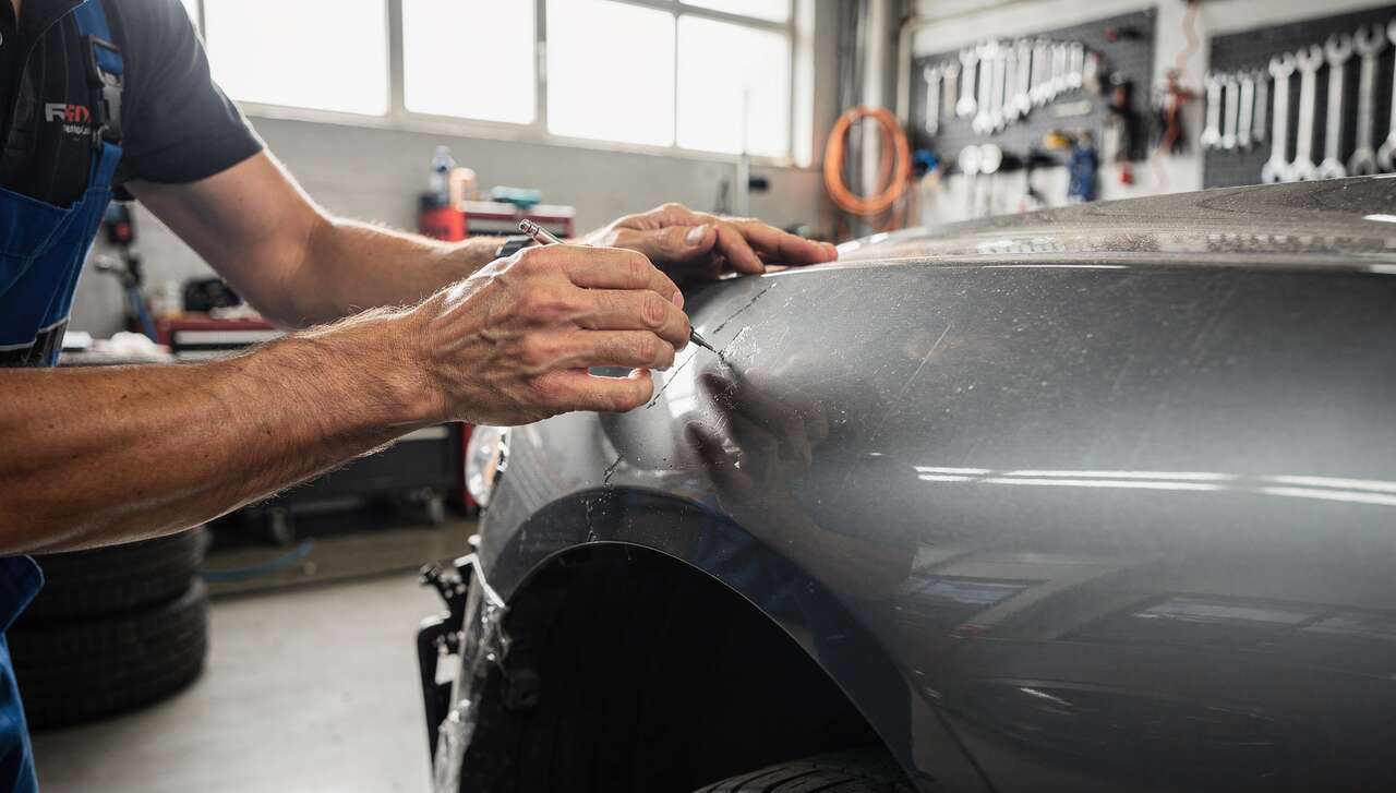Métiers accessibles avec un bac pro réparation des carrosseries